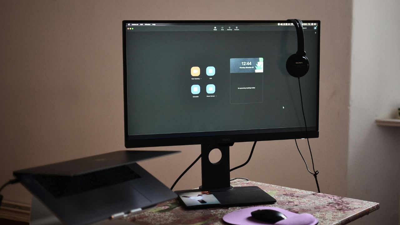 10 Situations Where Shutting Down Your PC Makes More Sense Than Sleep