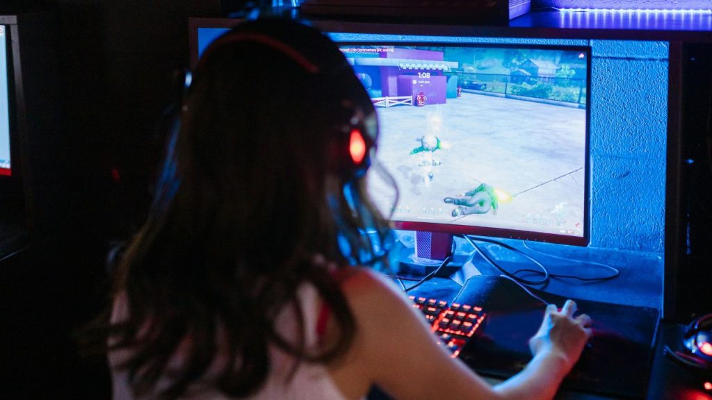 11 Games That Keep Expanding With Major Seasonal Updates