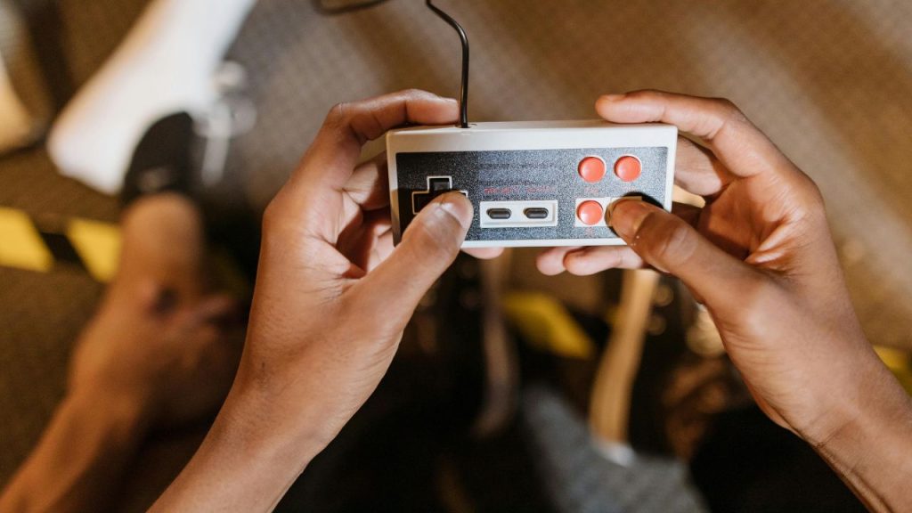 8 Retro Gaming Trends Many Younger Players Haven’t Seen