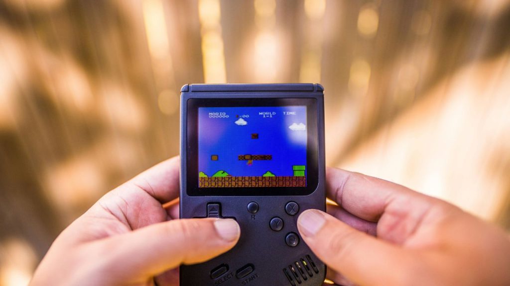 9 Old-School Gaming Habits That Defined Childhood for Retro Players