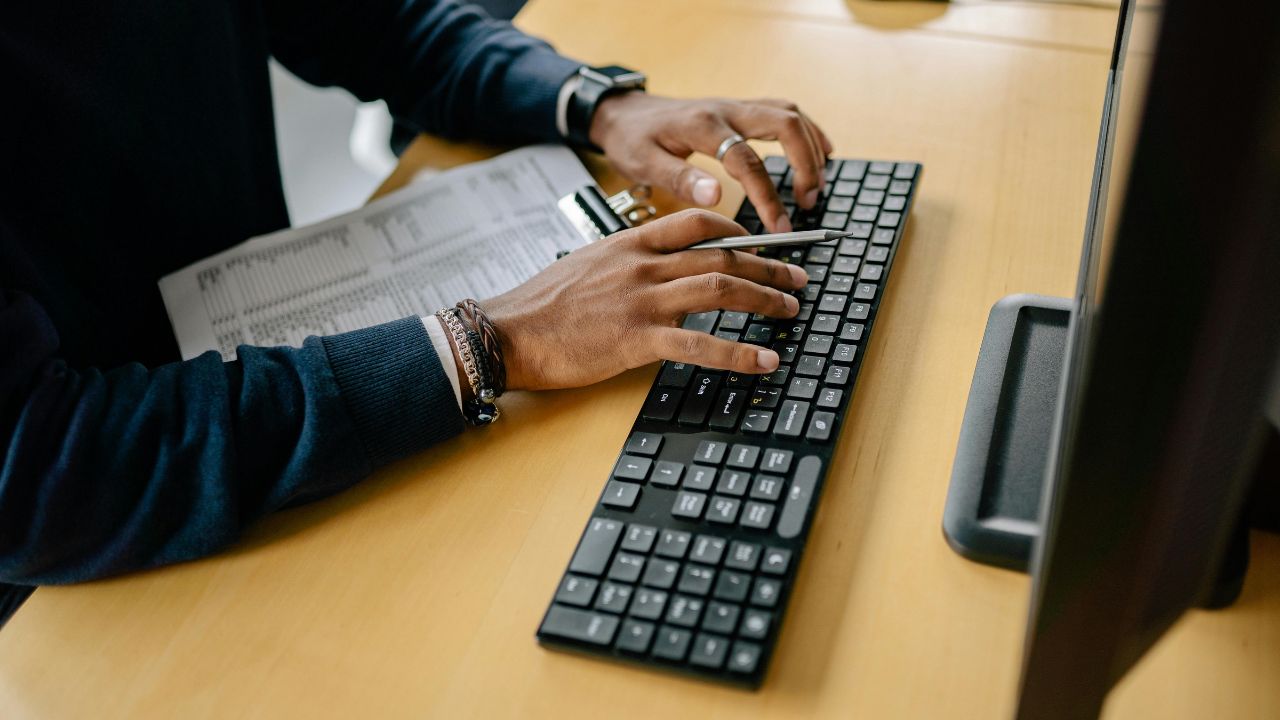 9 Tech Shortcuts That Can Save Time If You Actually Use Them