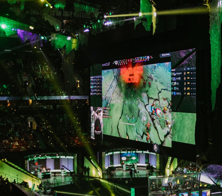 Controlling Lane Equilibrium