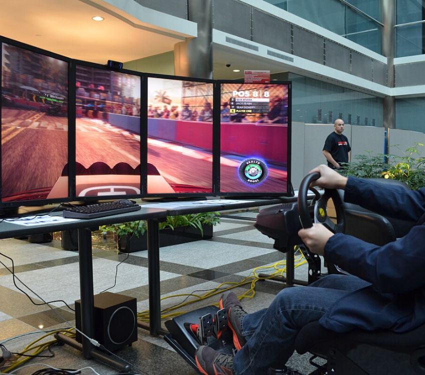 Multi-Monitor Gaming or Productivity Setups