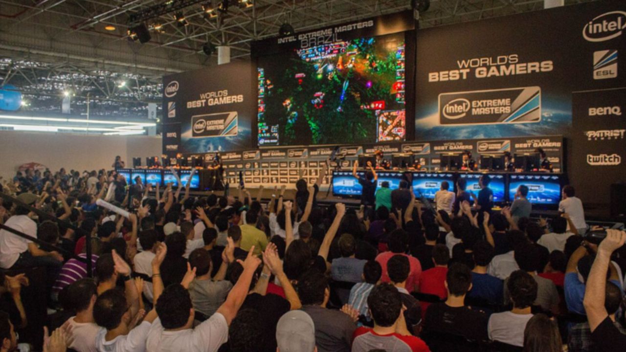 You Might Be Missing These 8 Career Paths in Esports